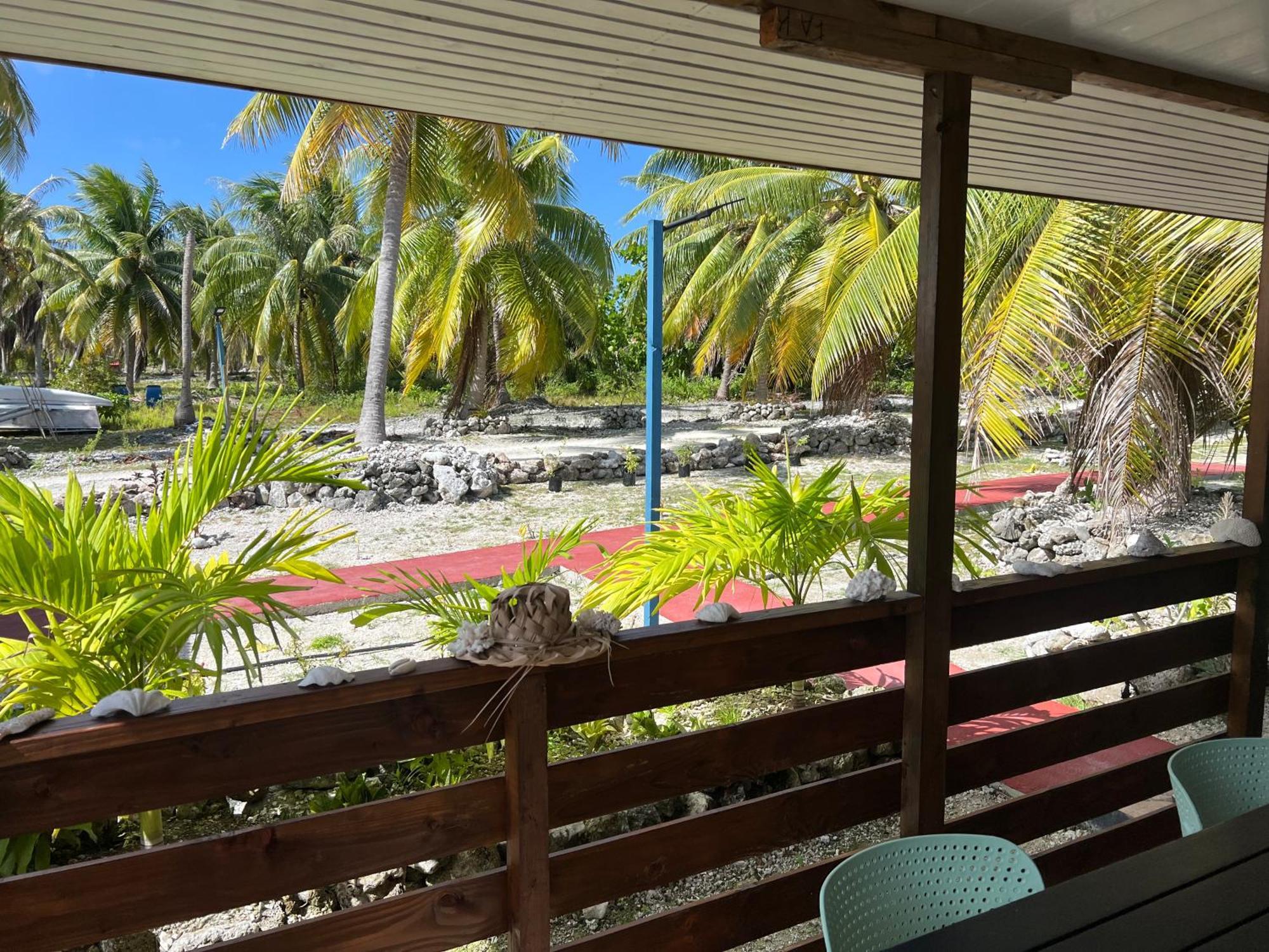 Korikori House Fakarava III Hotel Rotoava Bagian luar foto