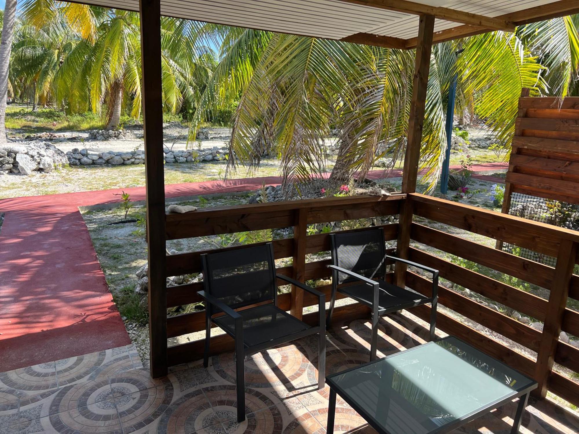 Korikori House Fakarava III Hotel Rotoava Bagian luar foto