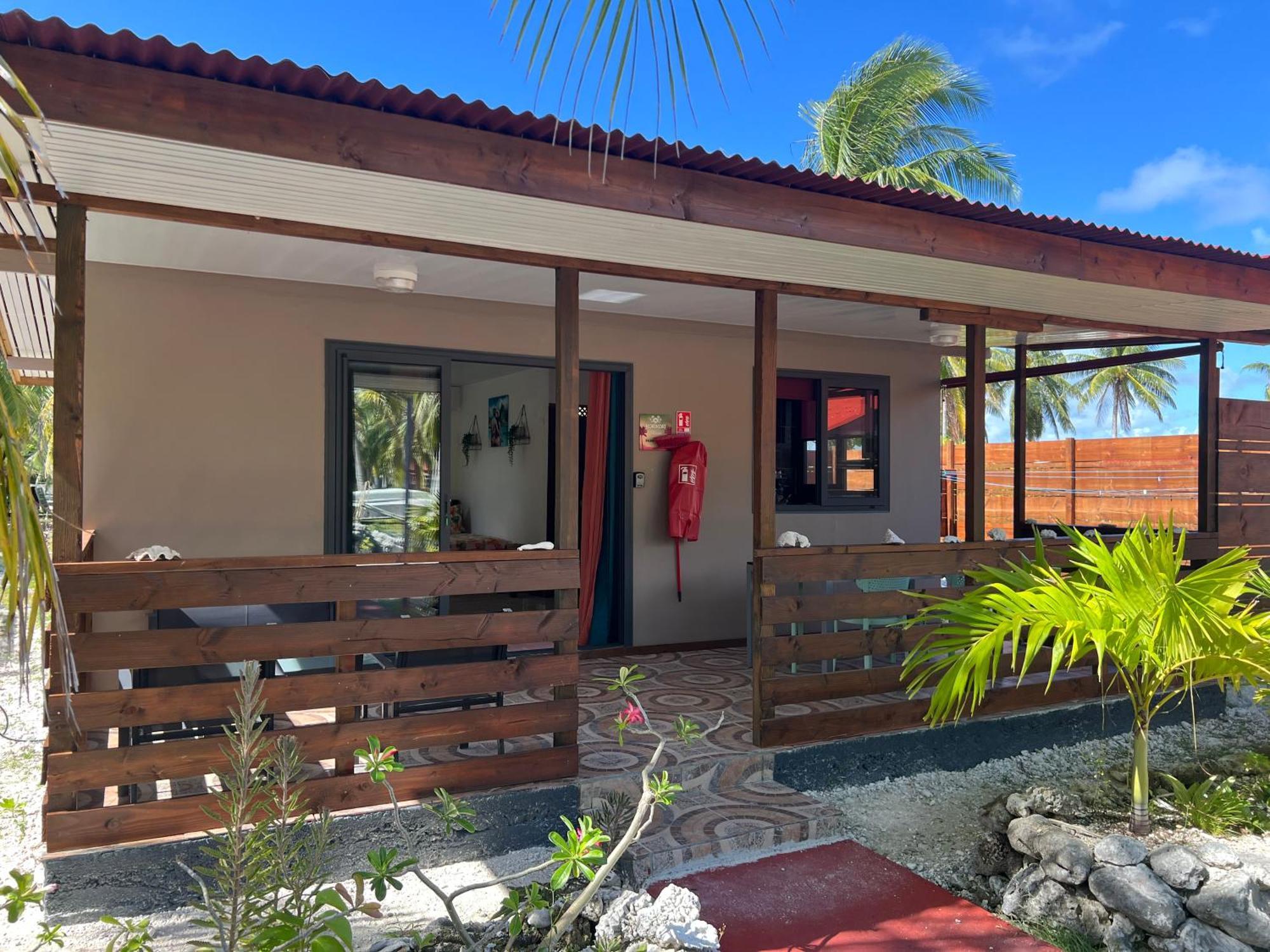 Korikori House Fakarava III Hotel Rotoava Bagian luar foto